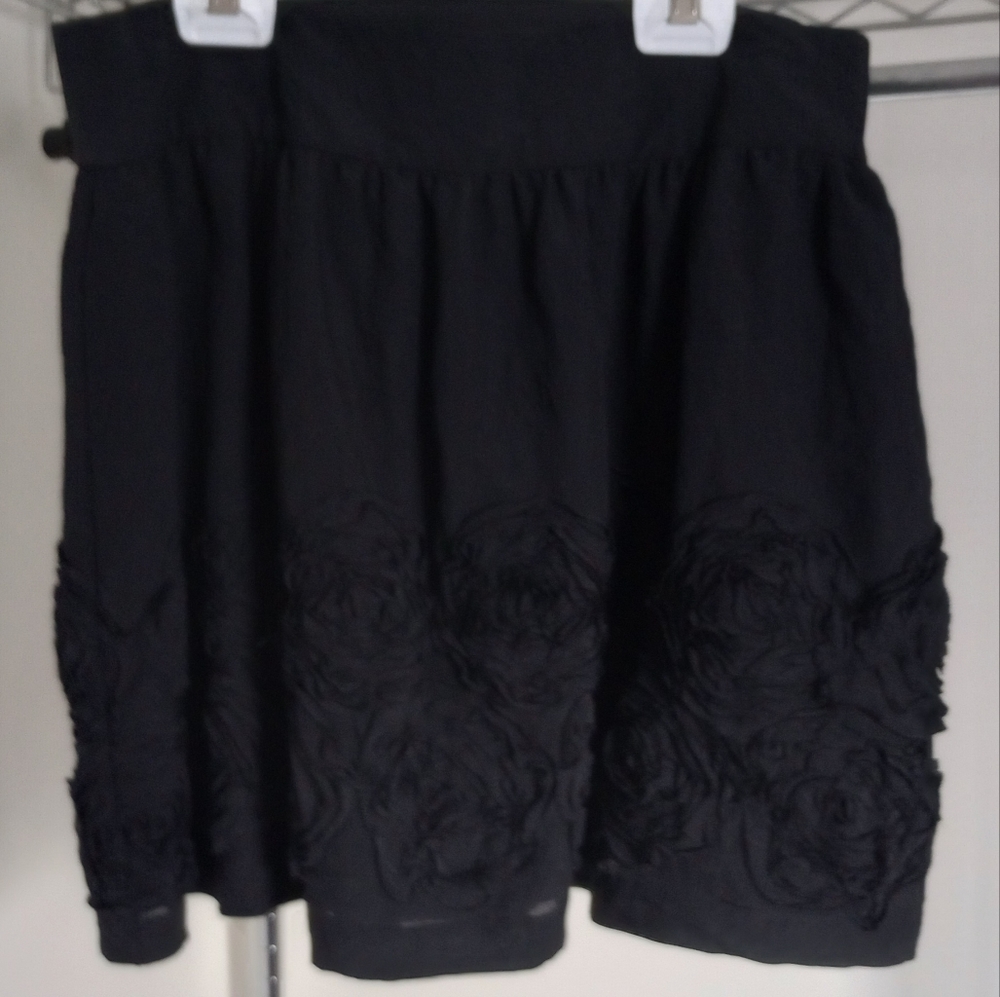 Stoosh Black Flower Skirt M